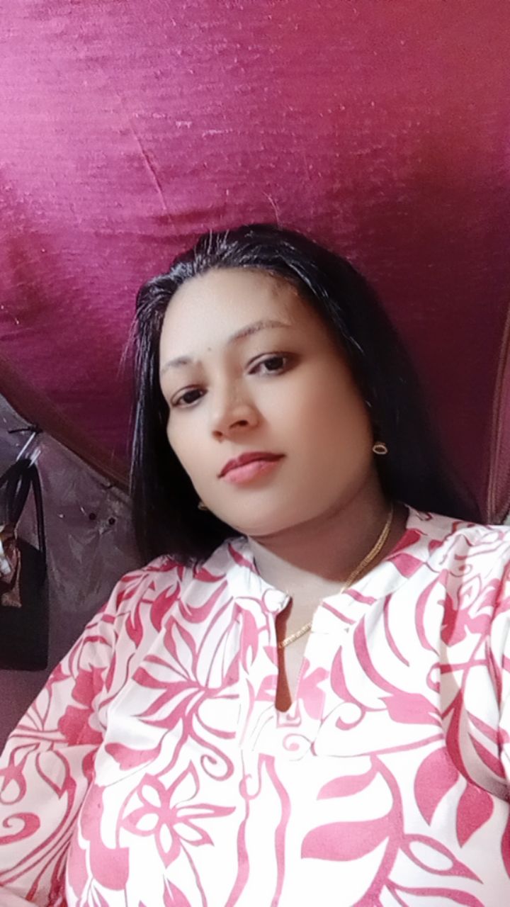 @Laxmi  गोर्खालि 🙏🙏🌷🌷