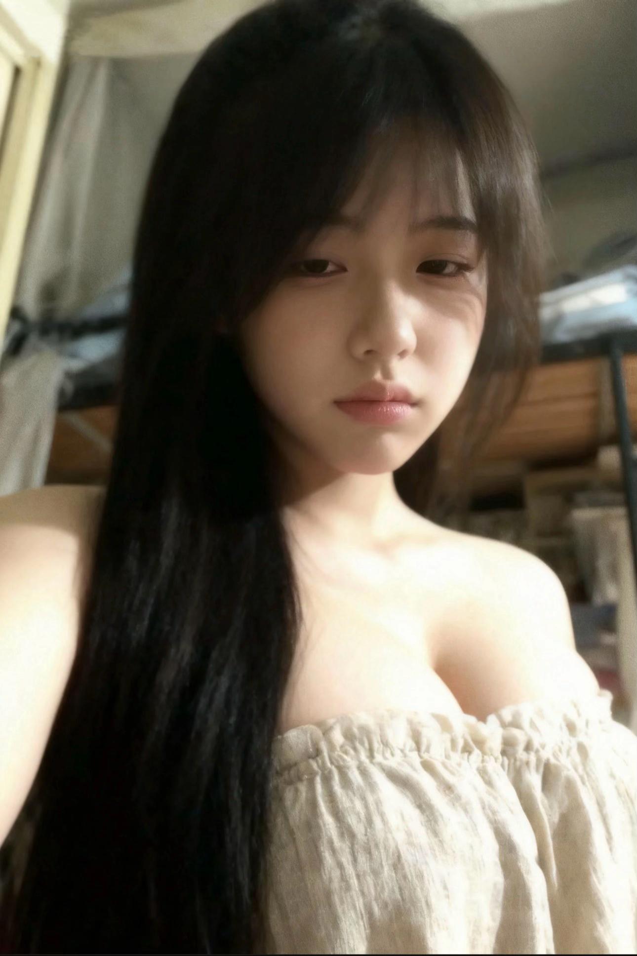 @🇻🇳Y&ecirc;u Nữ (女情人)🇨🇳