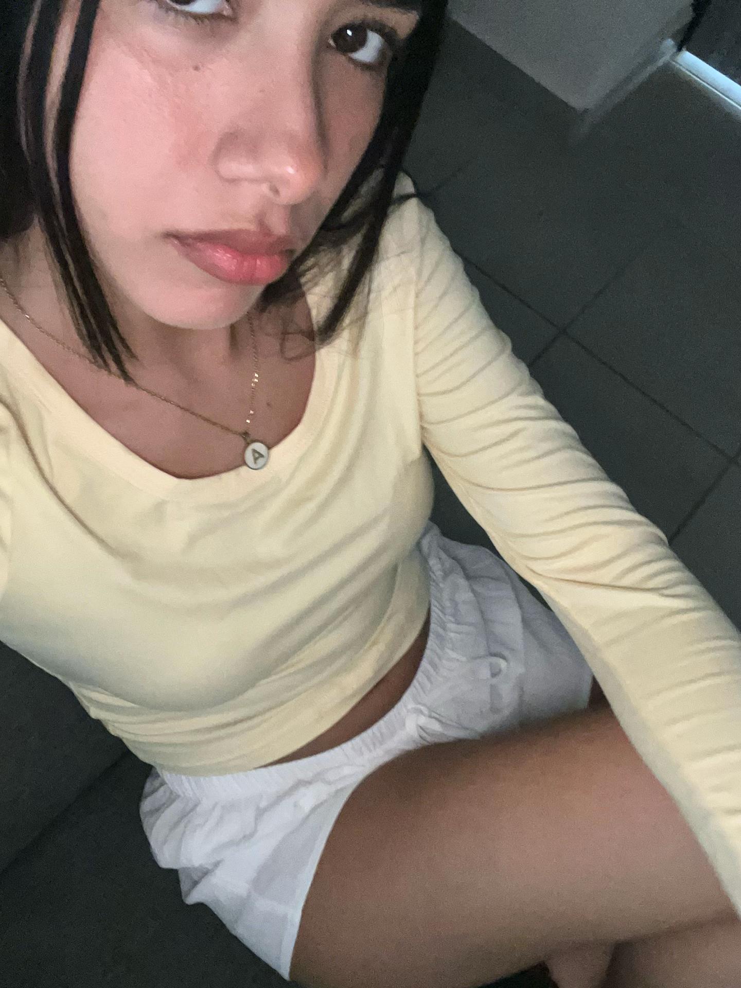@adyyy02