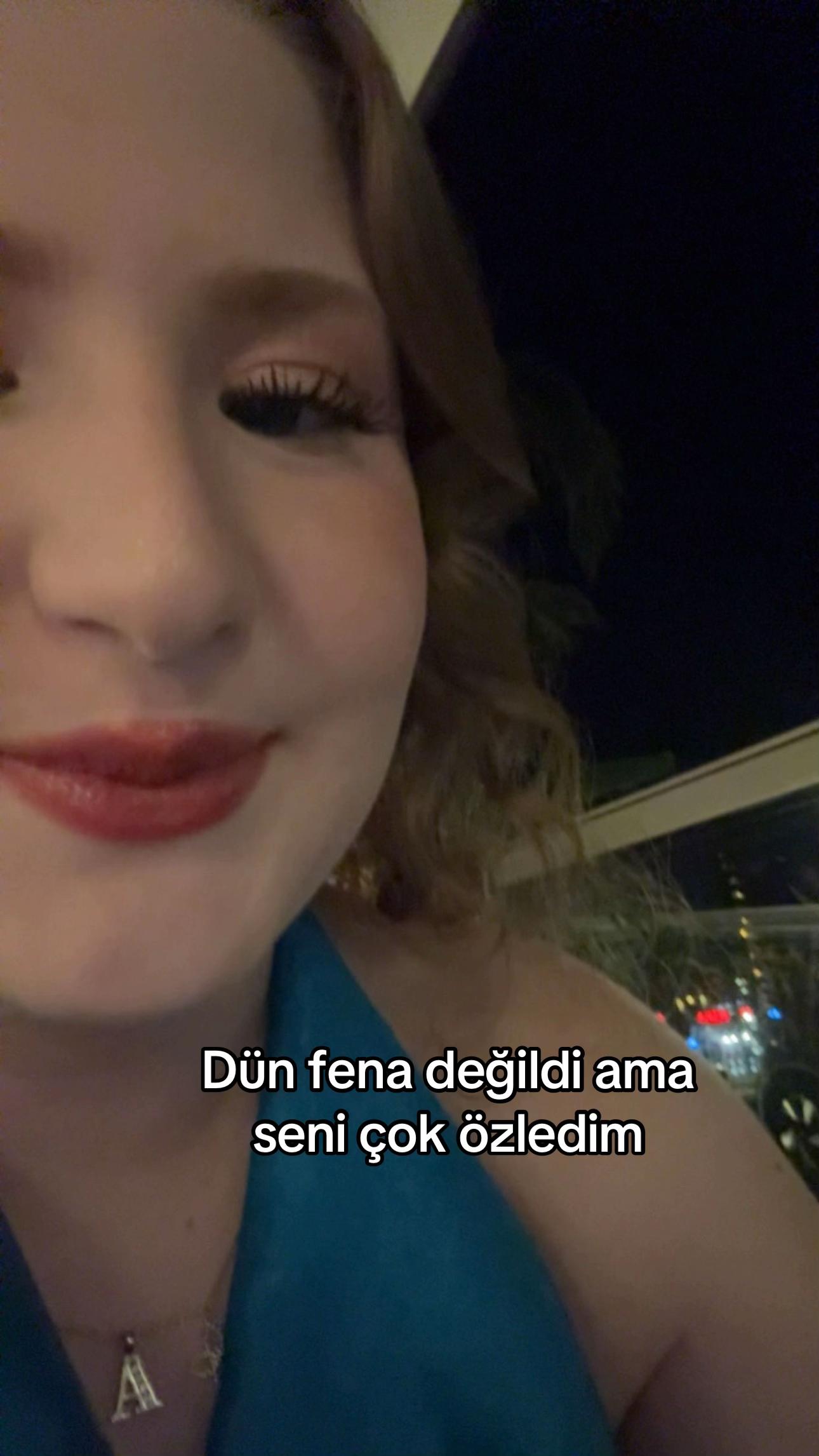@Mekselina Aky&uuml;z