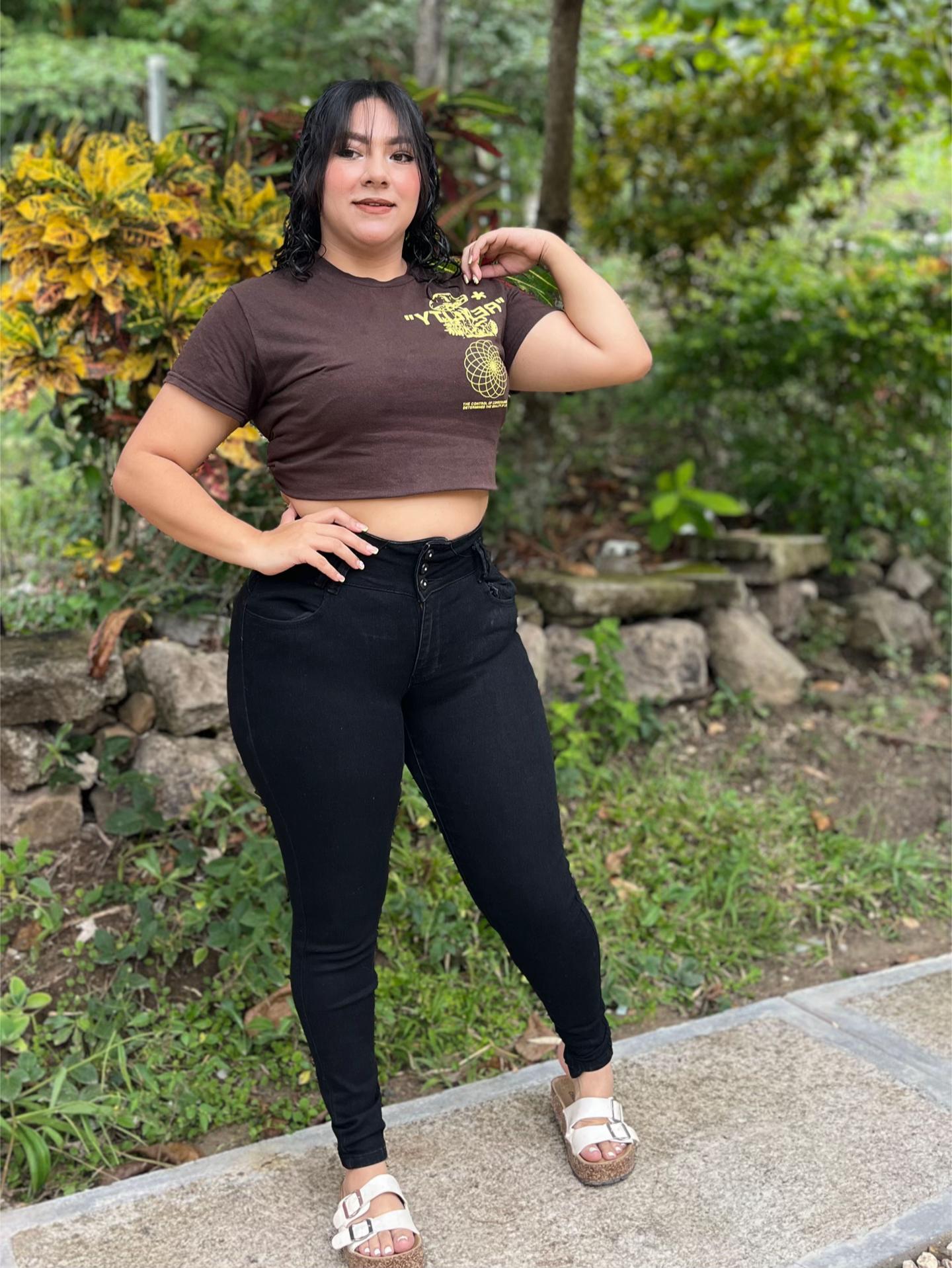 @ERIKA🐈👑