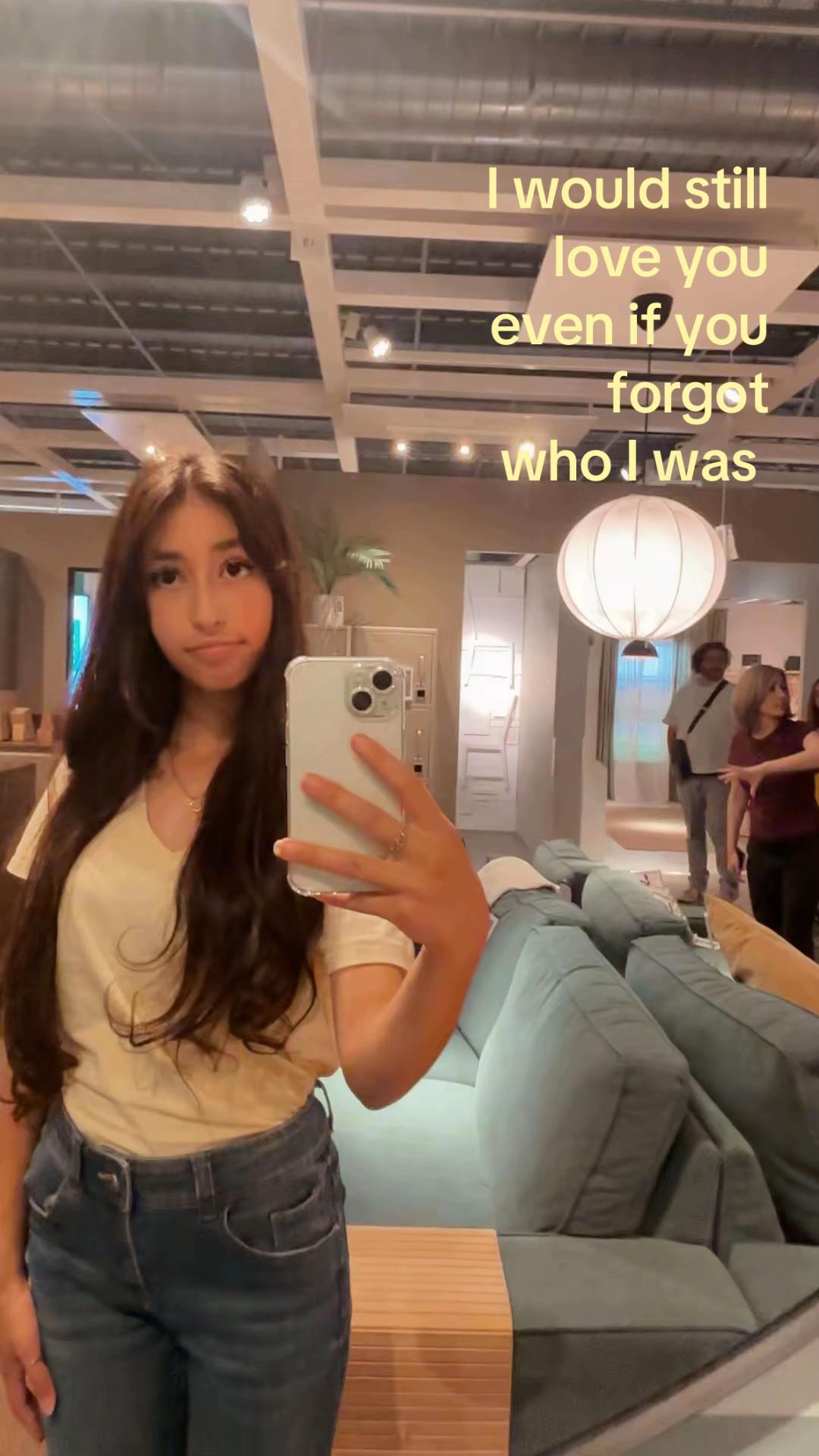 @๐ข๐ฑ๐ช๐ถ ๐๐ต๐ต๐ช๐ซ๐ช๐ญ