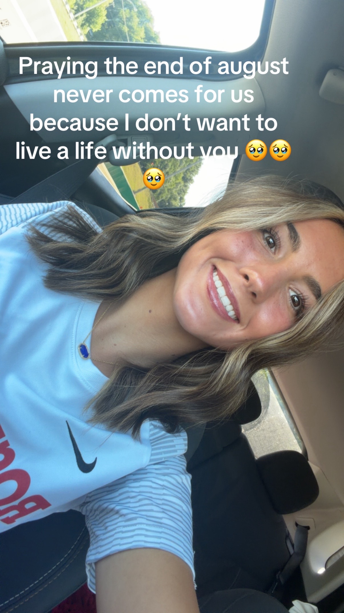 @Elle Jones