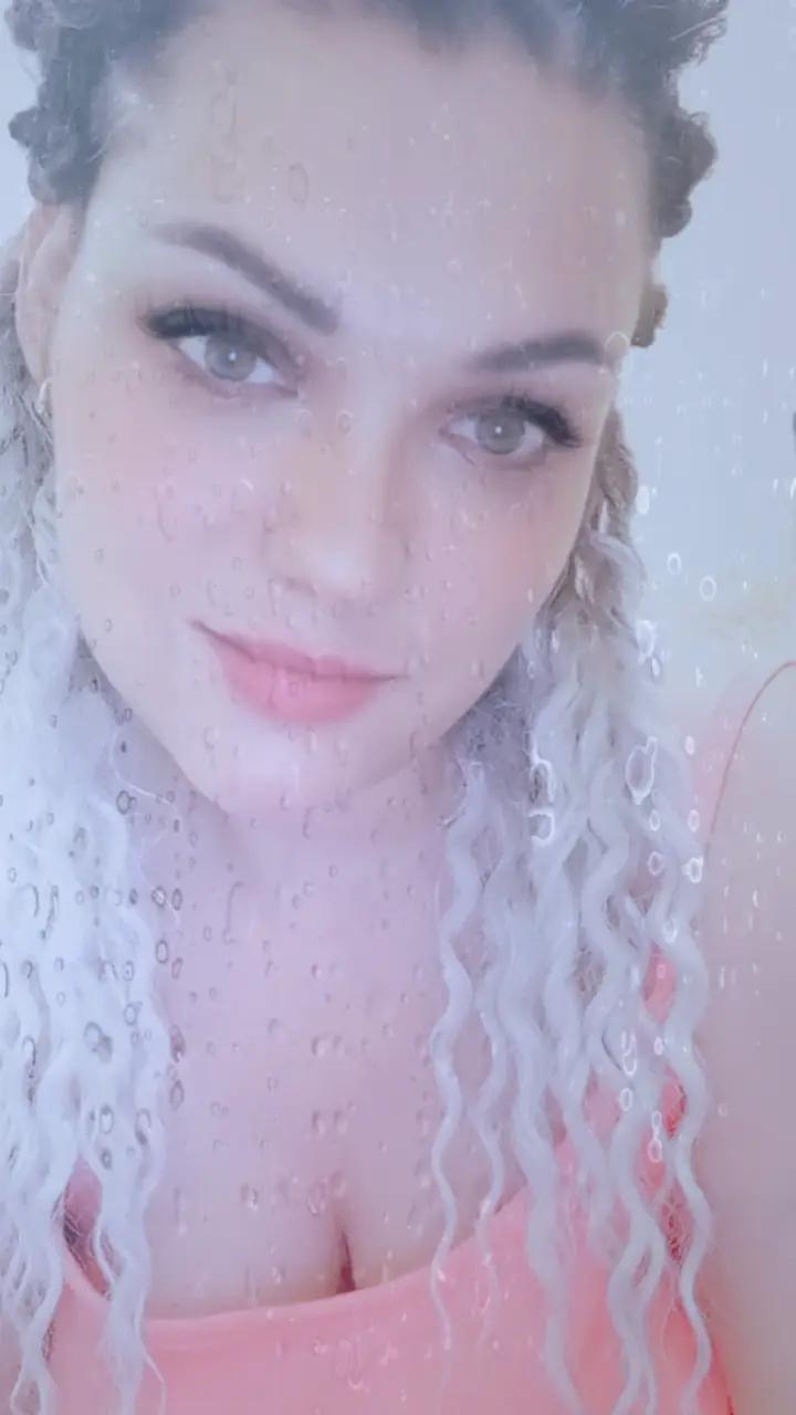 @iRiNkA))
