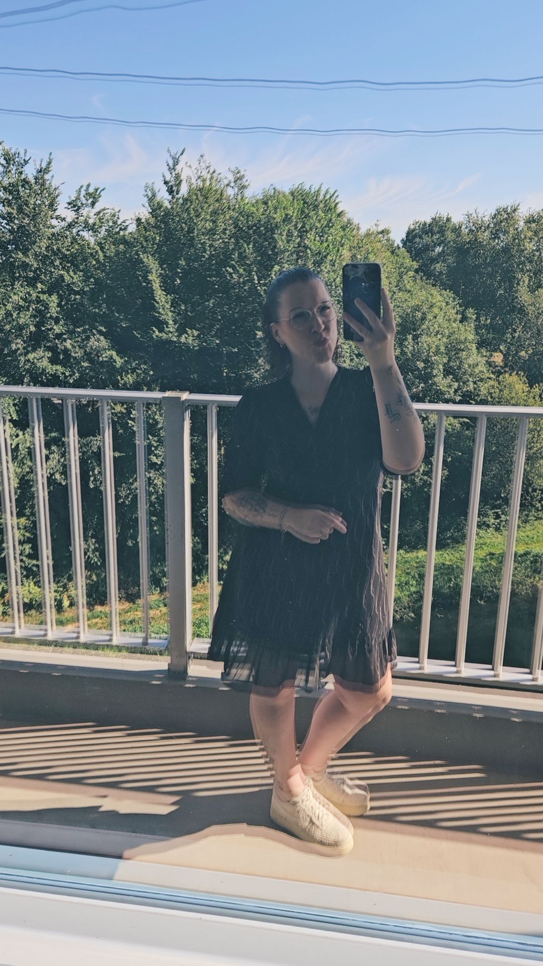 @𝕬𝖓𝖉𝖗𝖊𝖆 | 𝕸𝖔𝖒𝖔𝖋𝟐 |