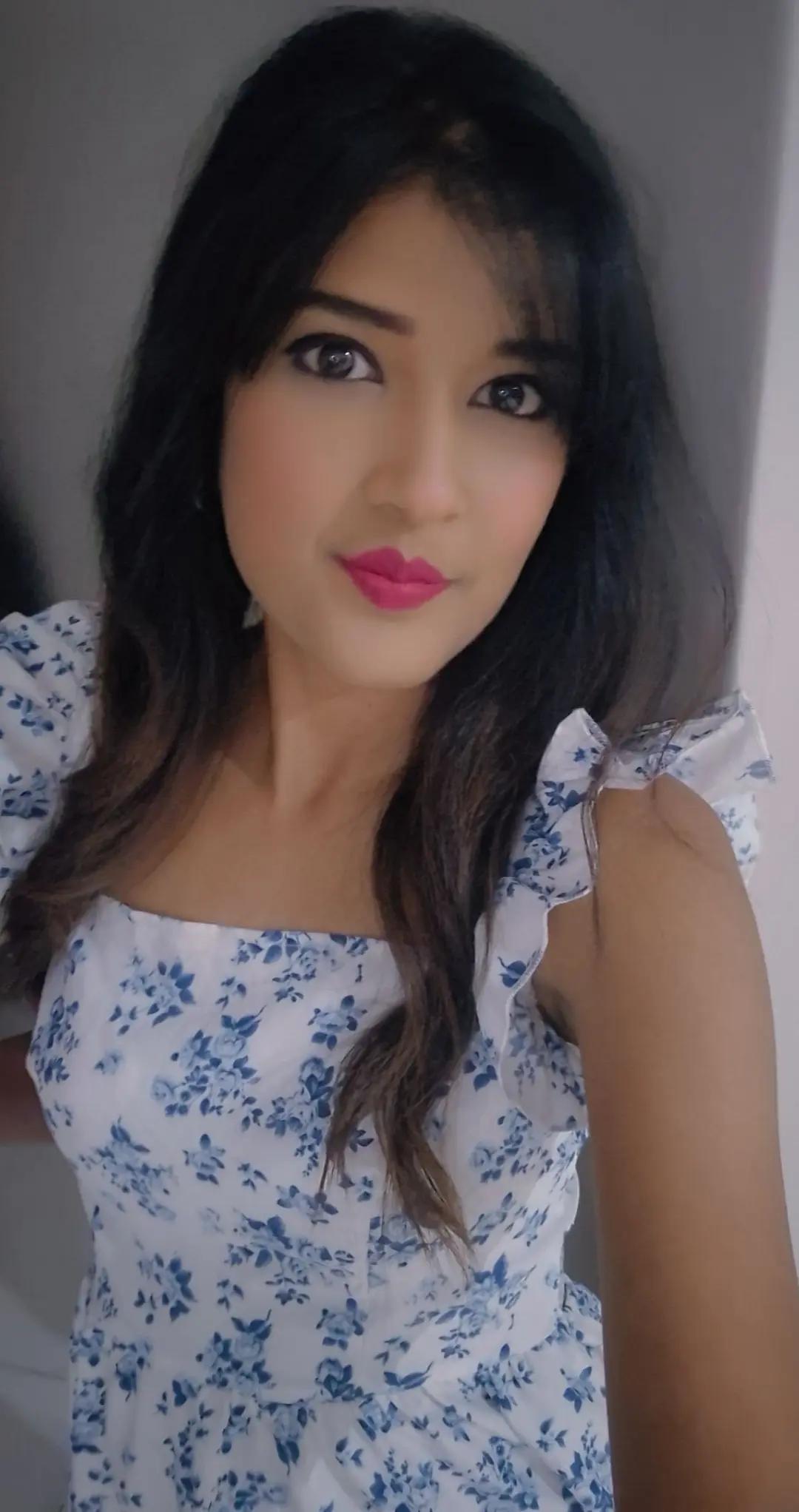 @Ashmika Singh