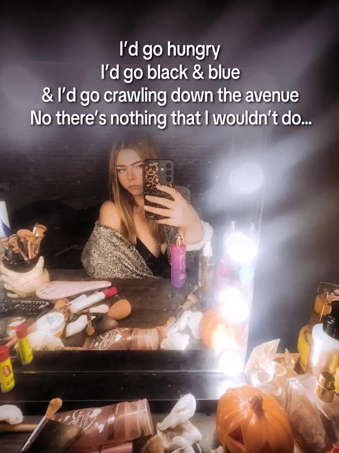 @🪽👱♀️