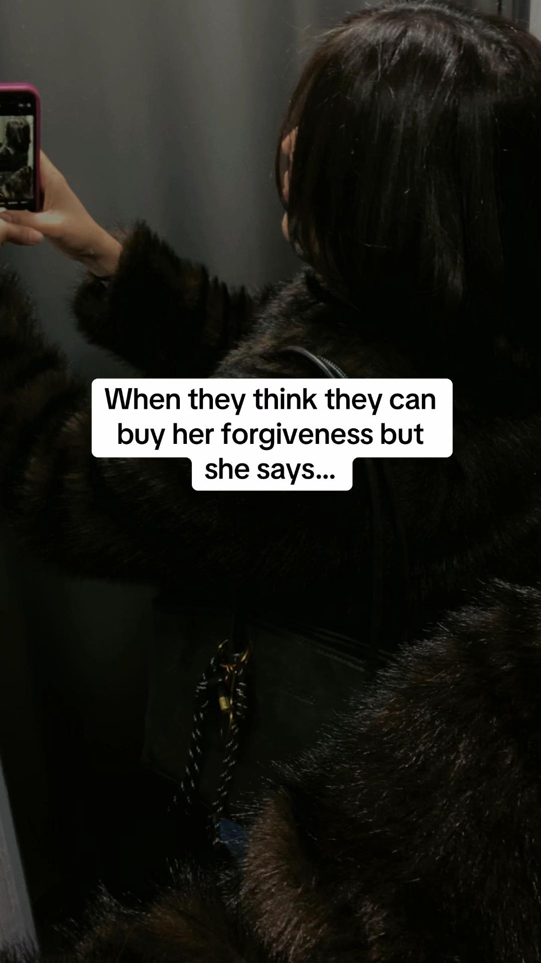 @Maepierceauthor
