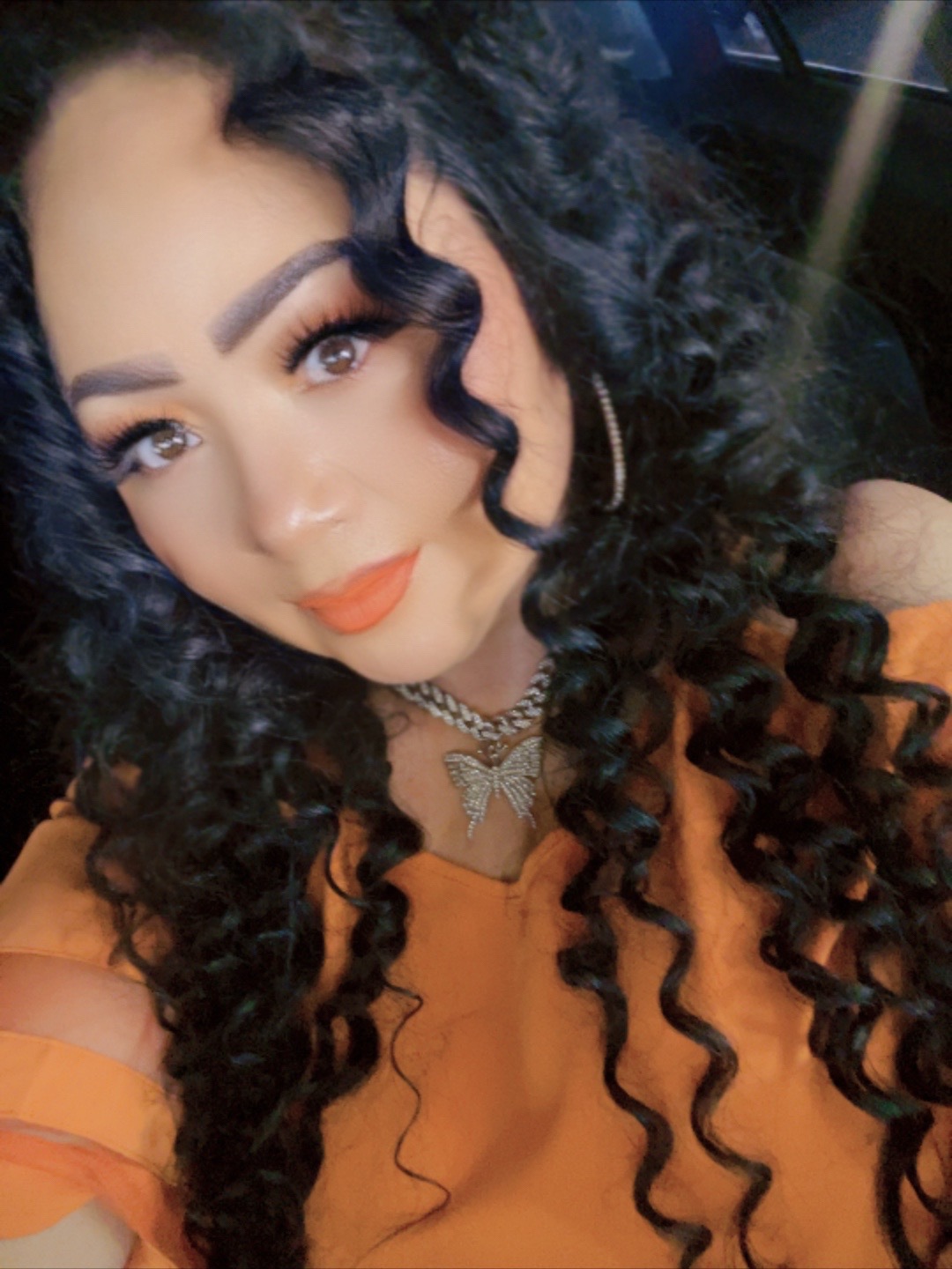 @Linda Yakesita