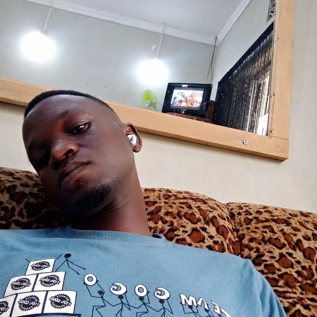 @feic Boy95tz
