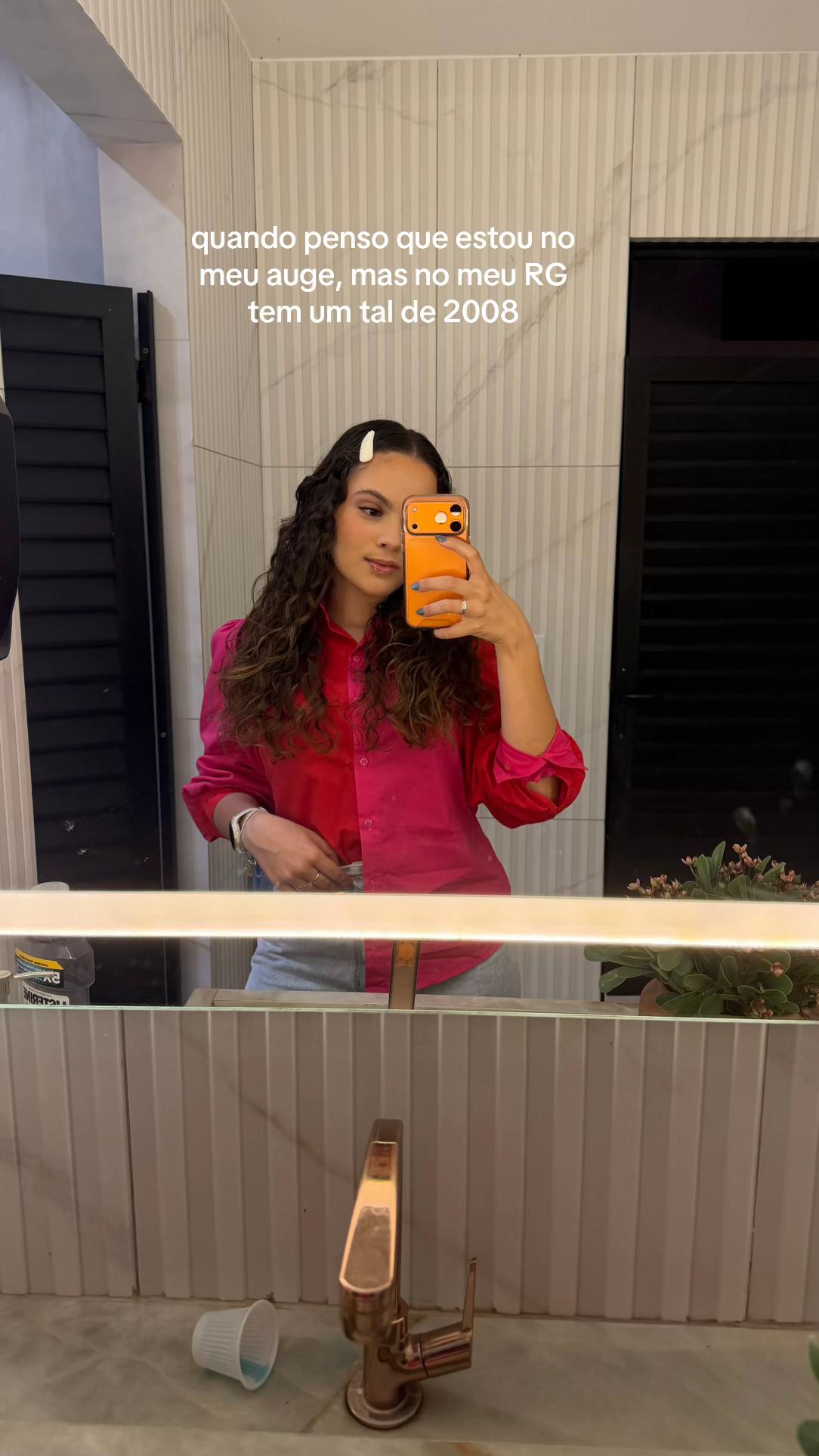 @clararezende__