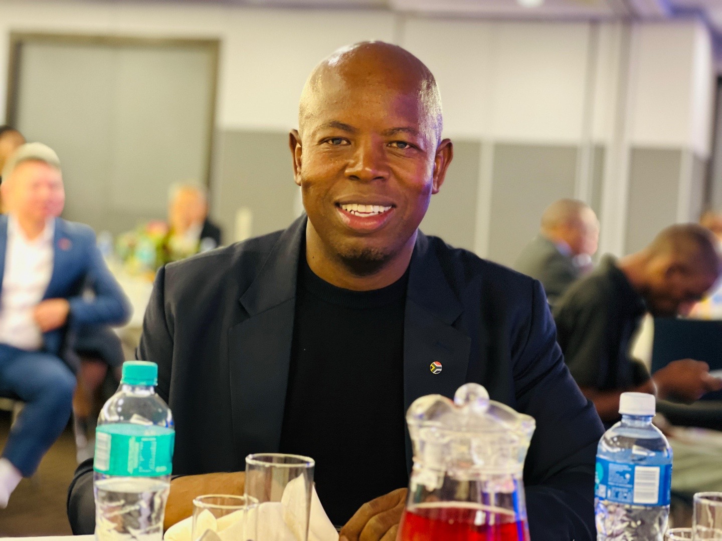 @Nkosenhle Madlala🇿🇦