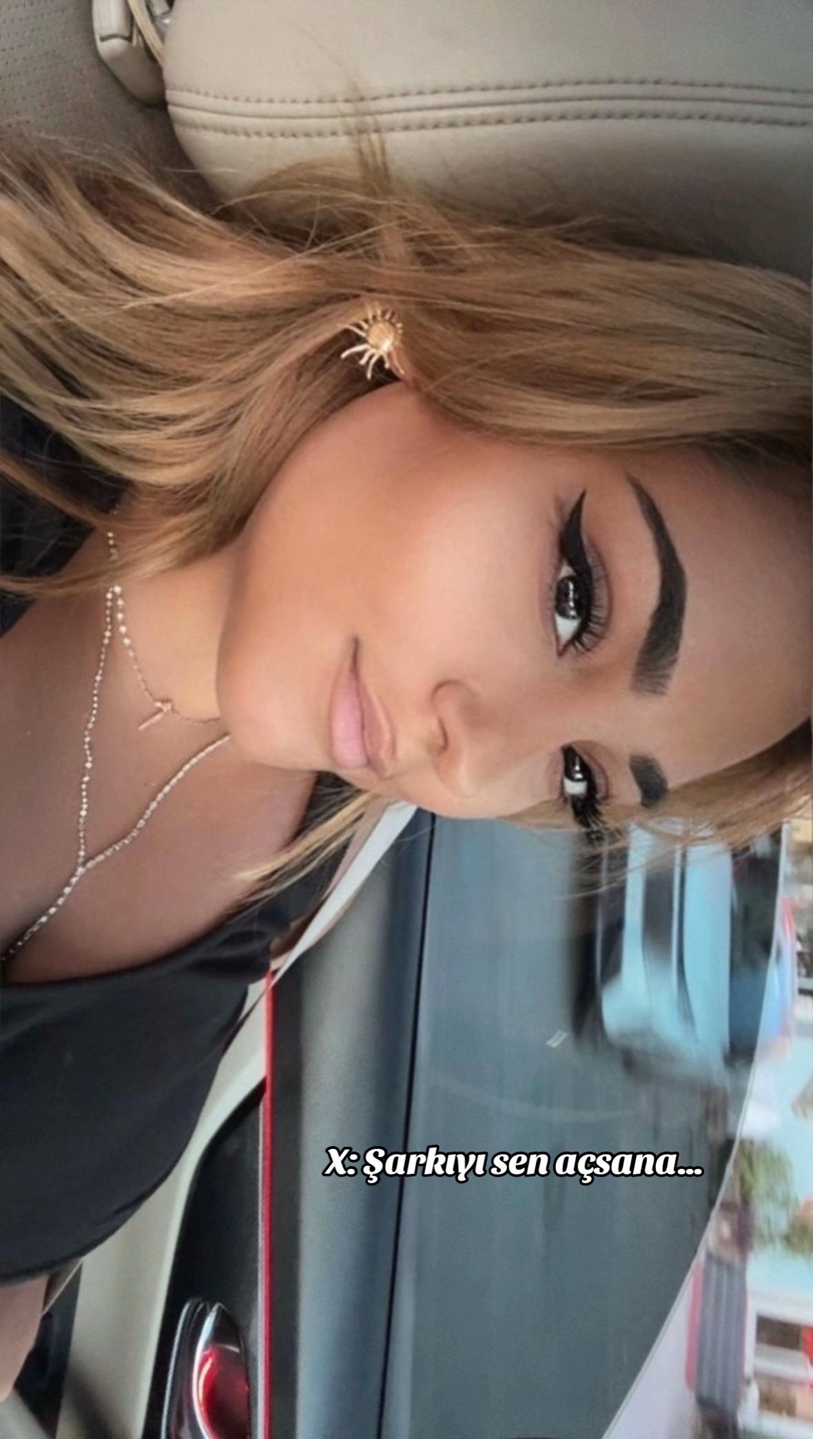 @Lili💋