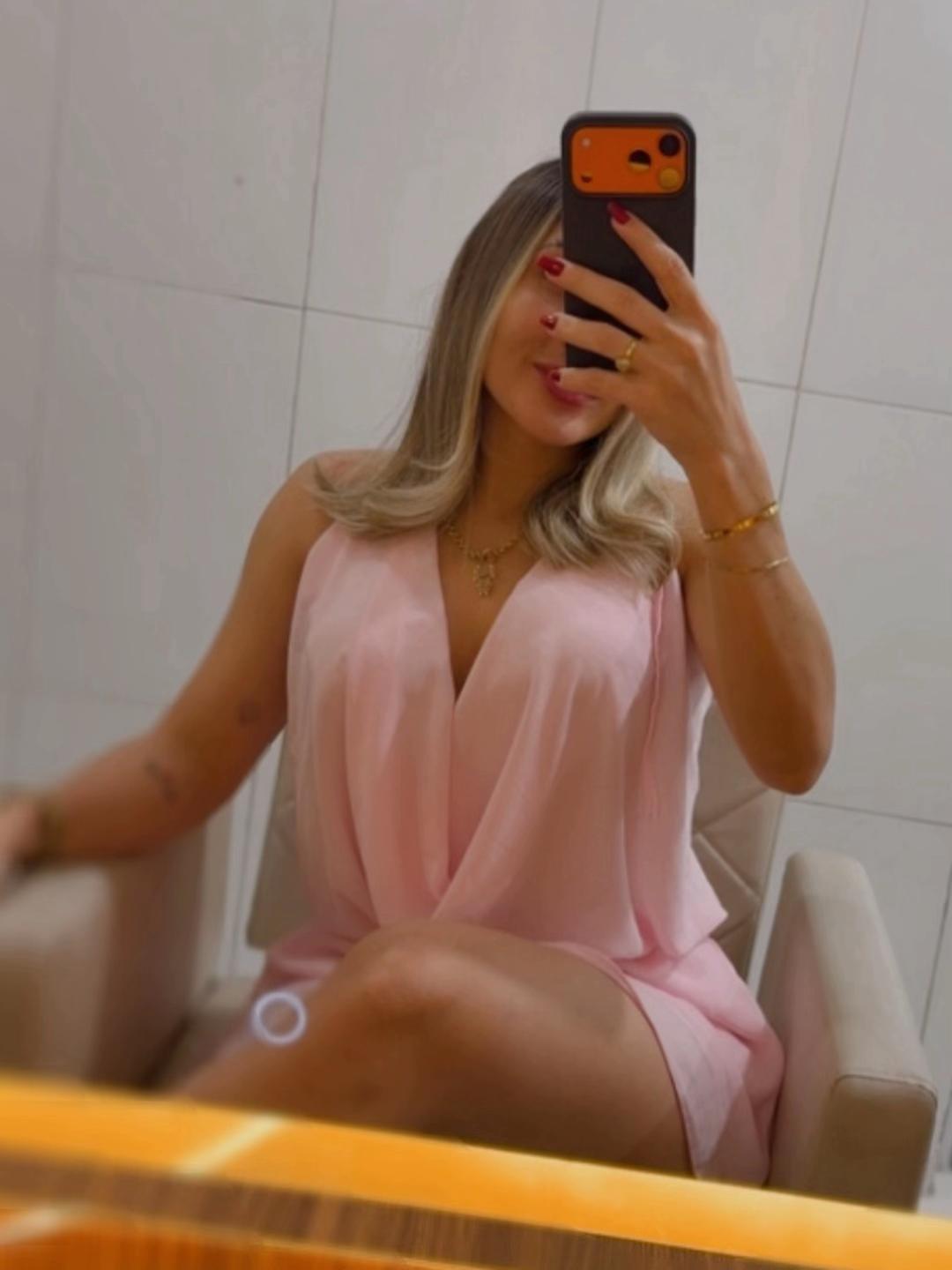 @alinelima58009