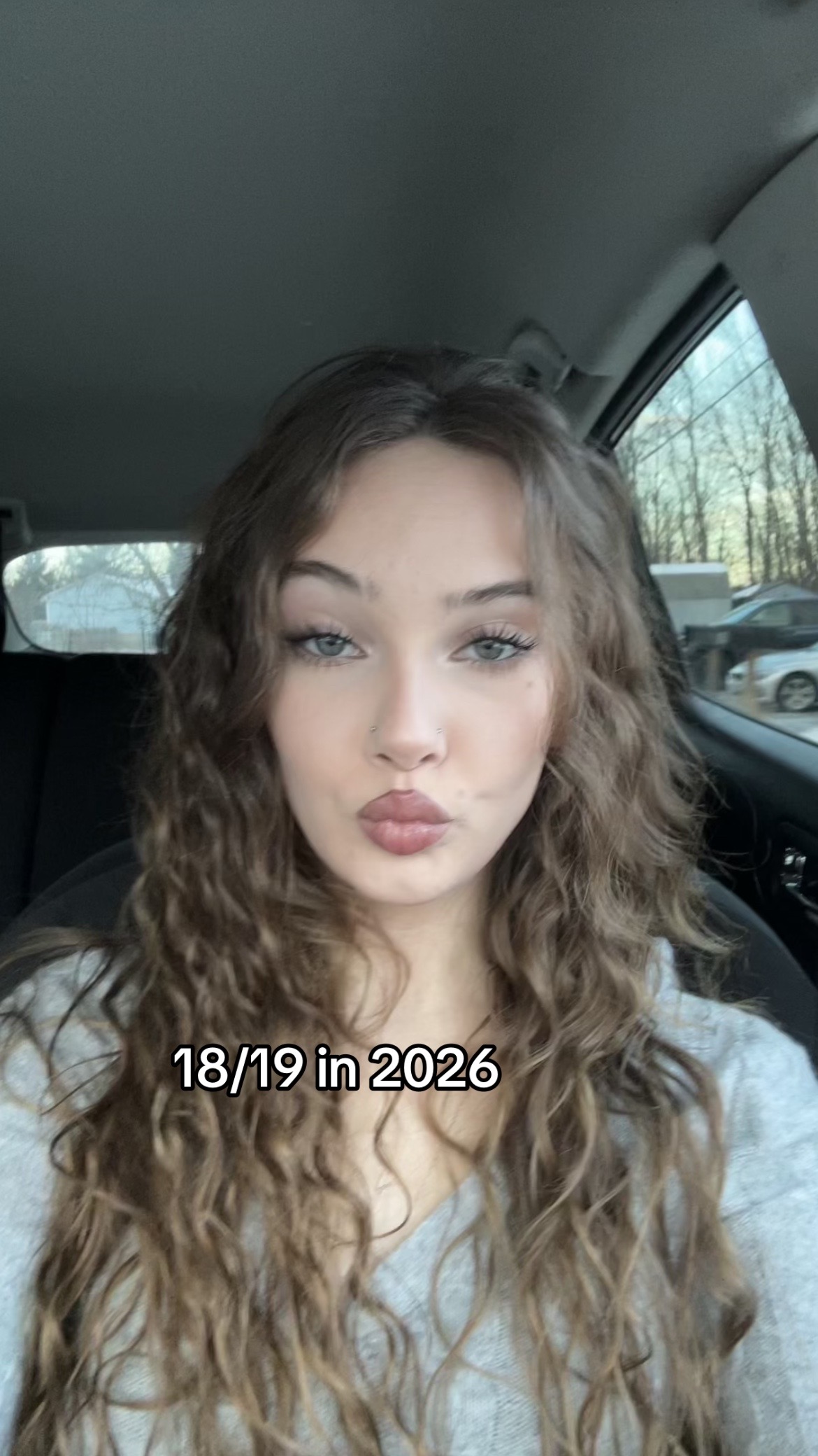 @nicole