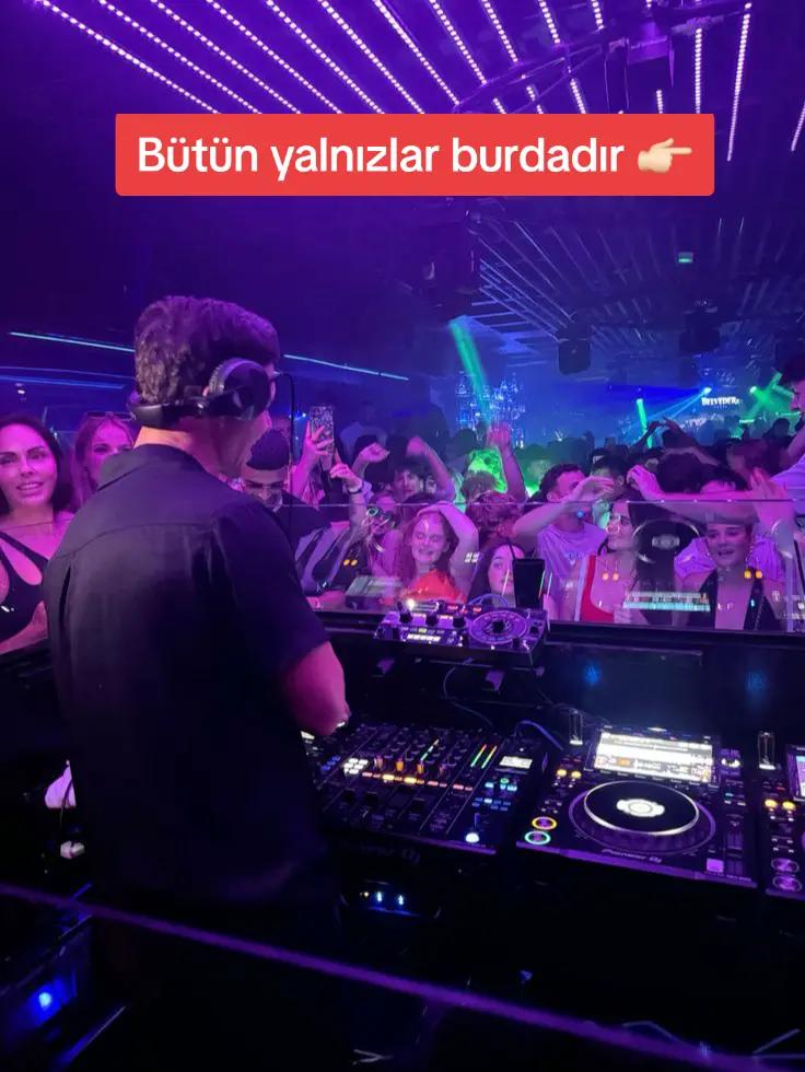 @melek.me
