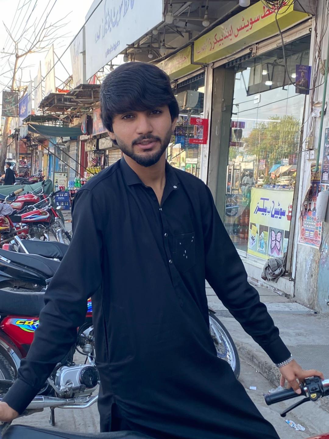 @زیبی منڈی الہ 👀