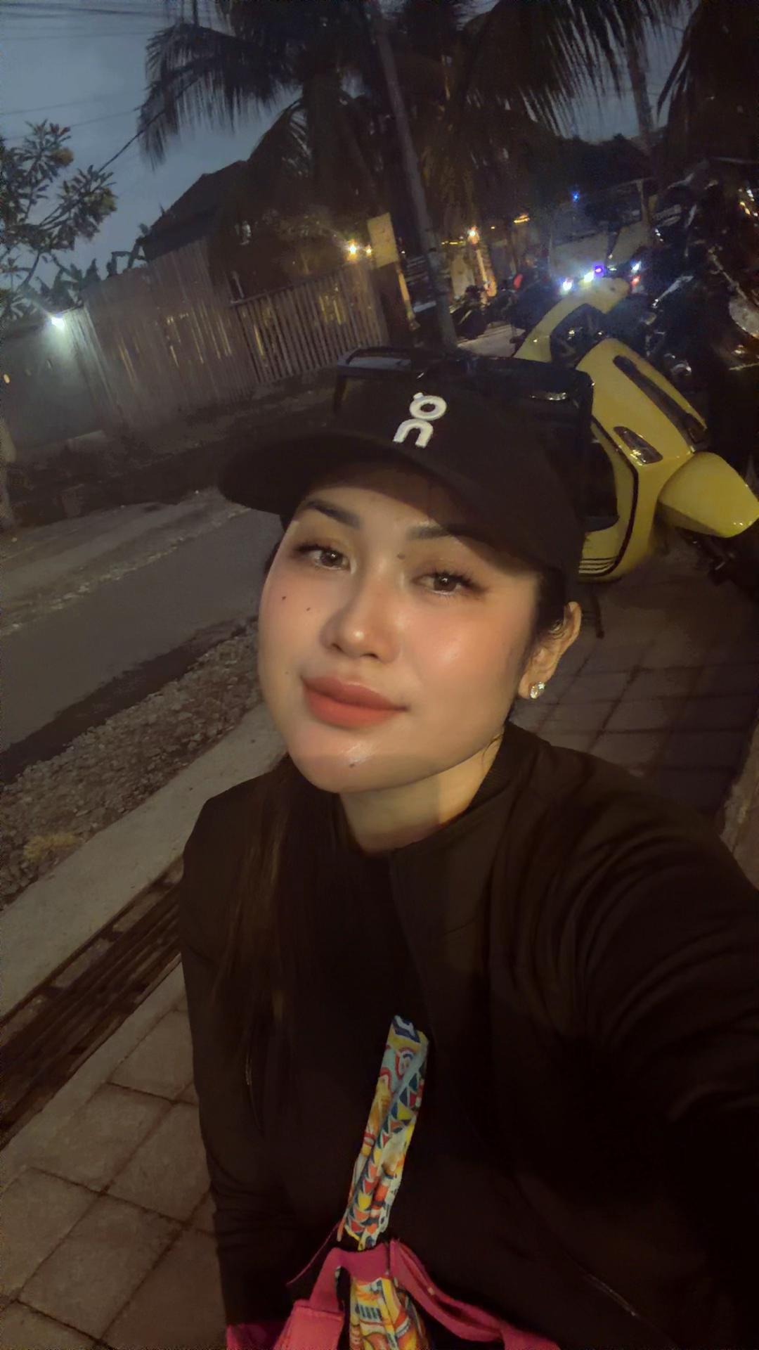 @AyuNita