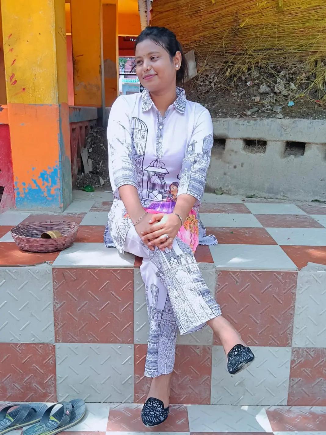 @Roshani sah🤎🌙✨
