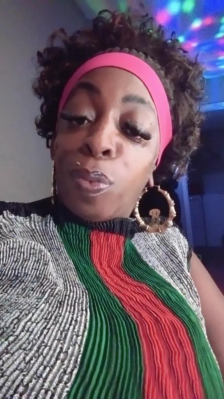 @Queen👑Bossy👑