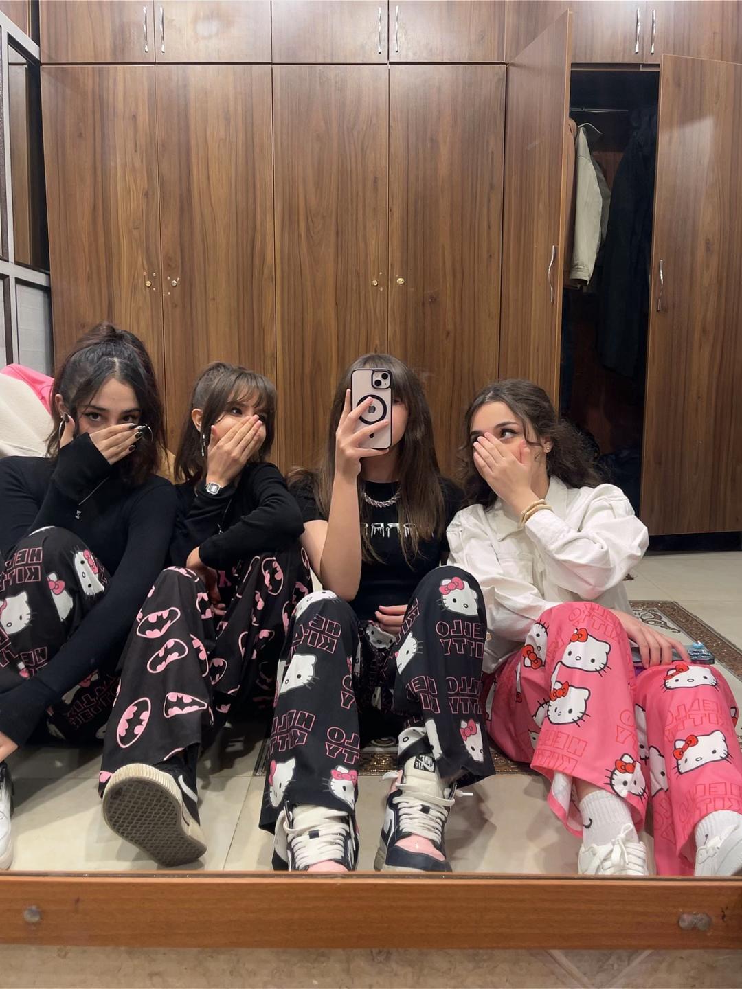 @𝐅𝐚𝐫𝐢💘