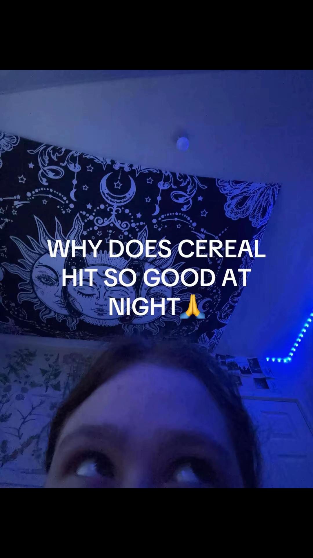 @elliemay.