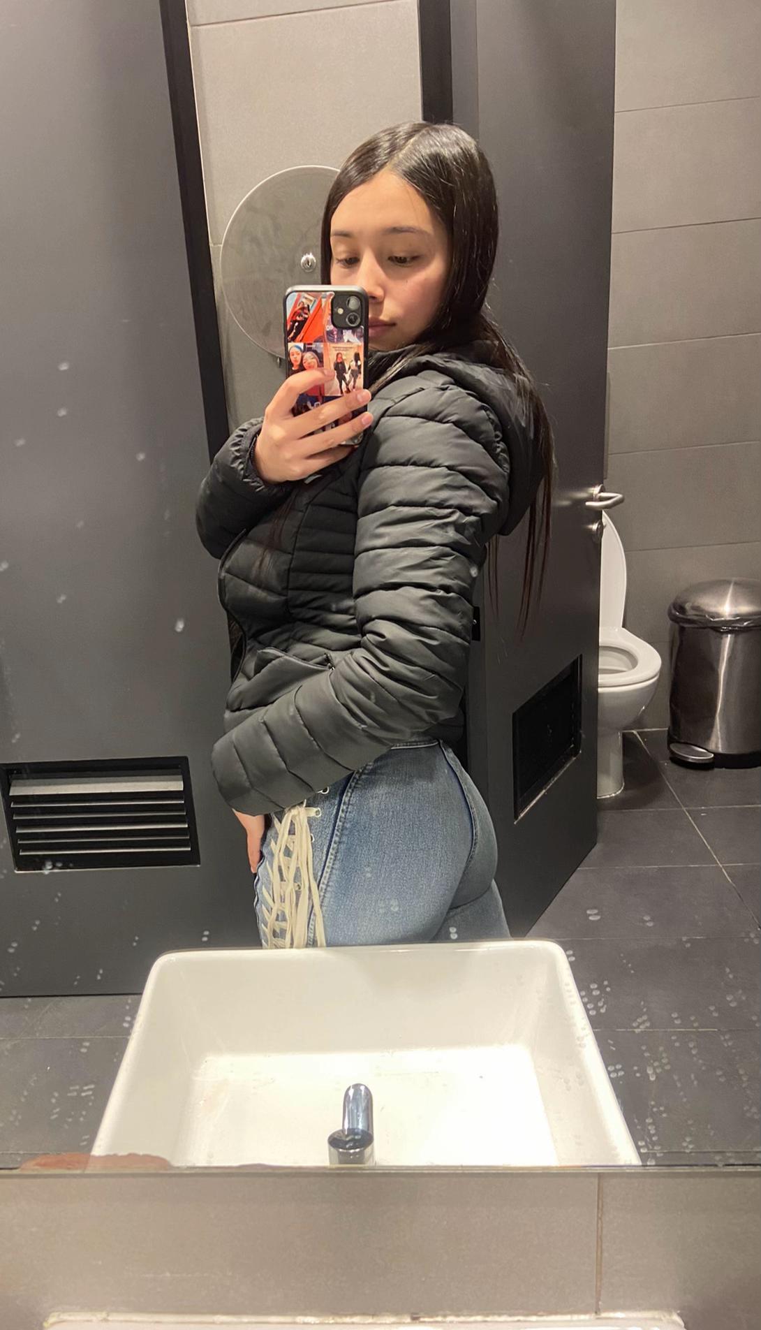@Yasmiinciita