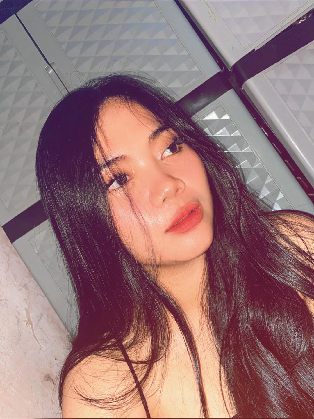 @Estervania03