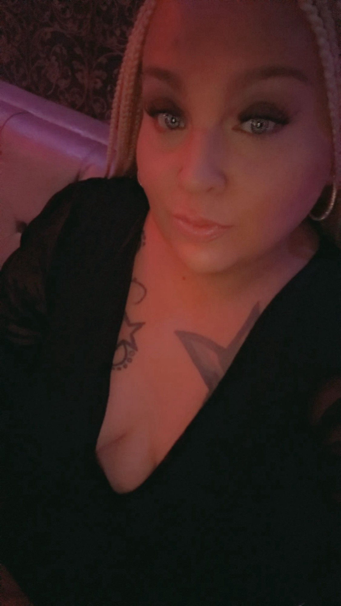 @memenicole901