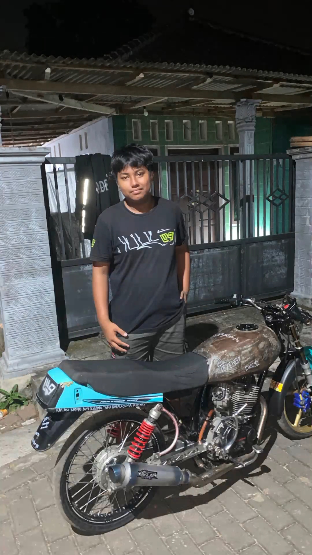 @๐ฝ๐๐๐ข๐