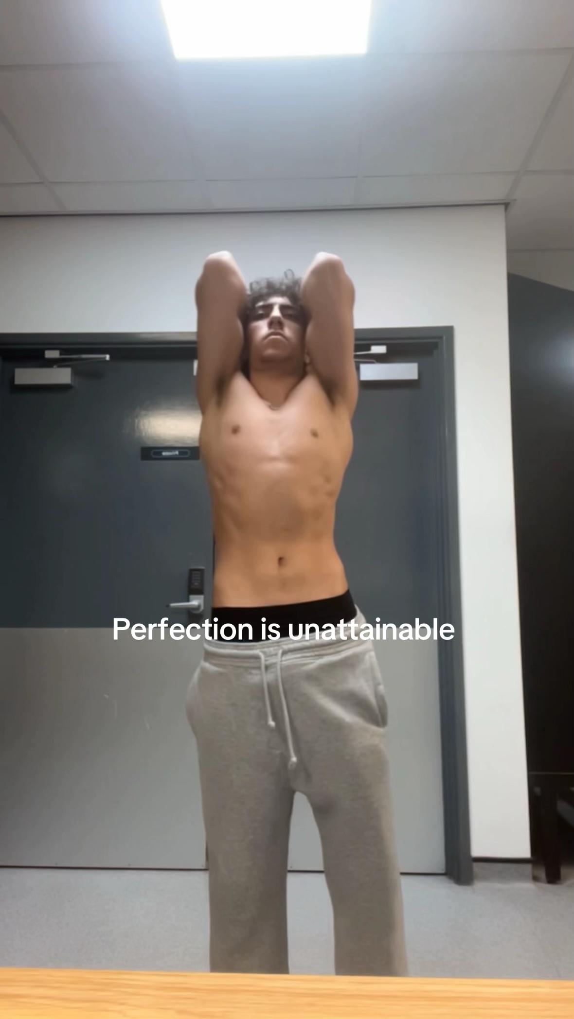 @_danialalitha