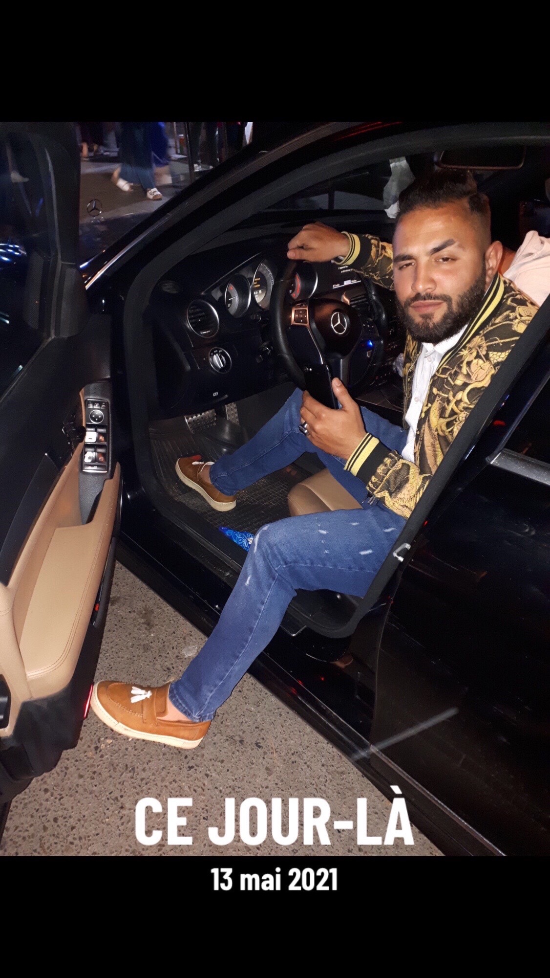 @Mîdøû Éscøbâr 🐺