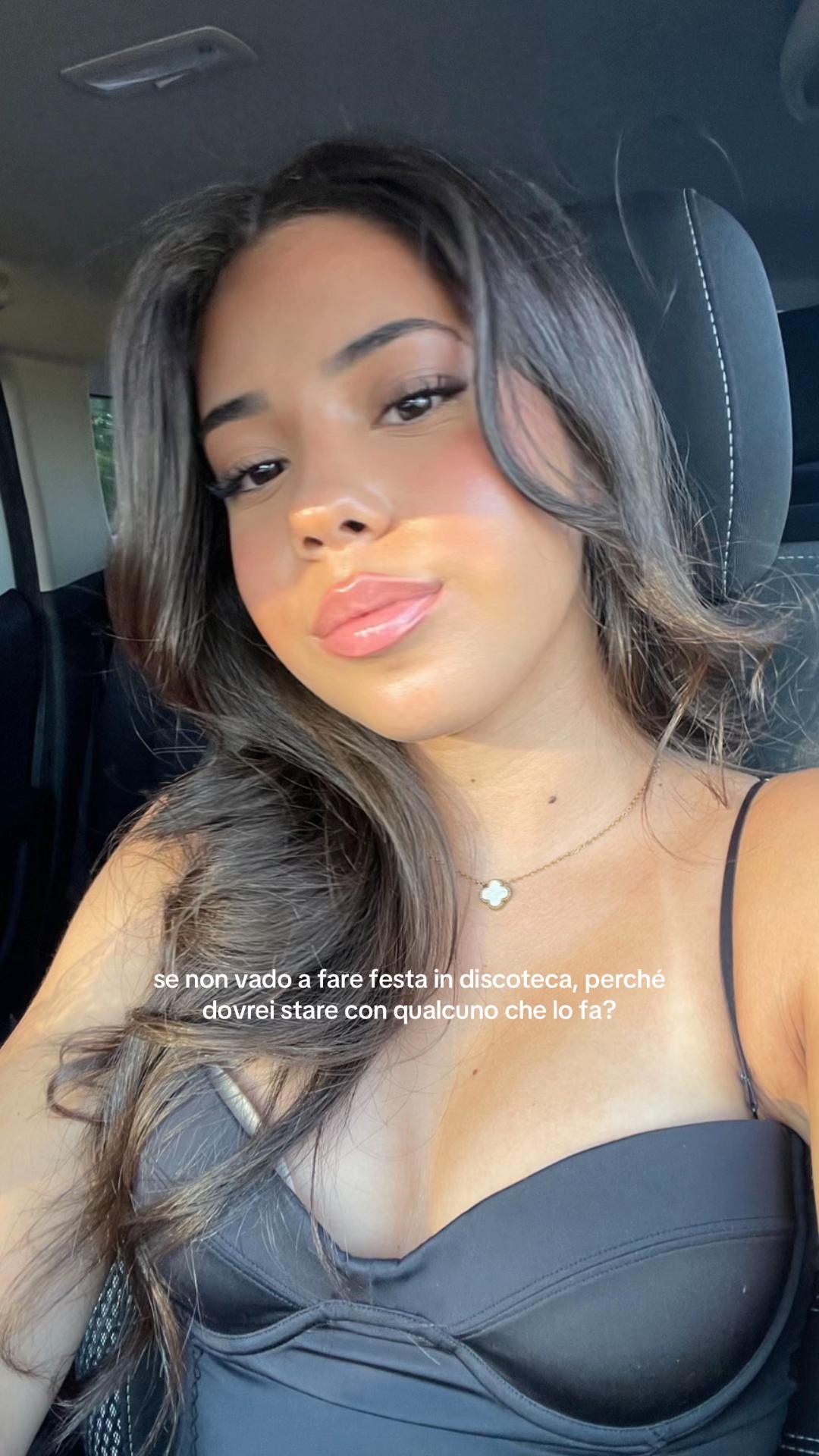@𝐾𝑎𝑟𝑖𝑛𝑎🍯
