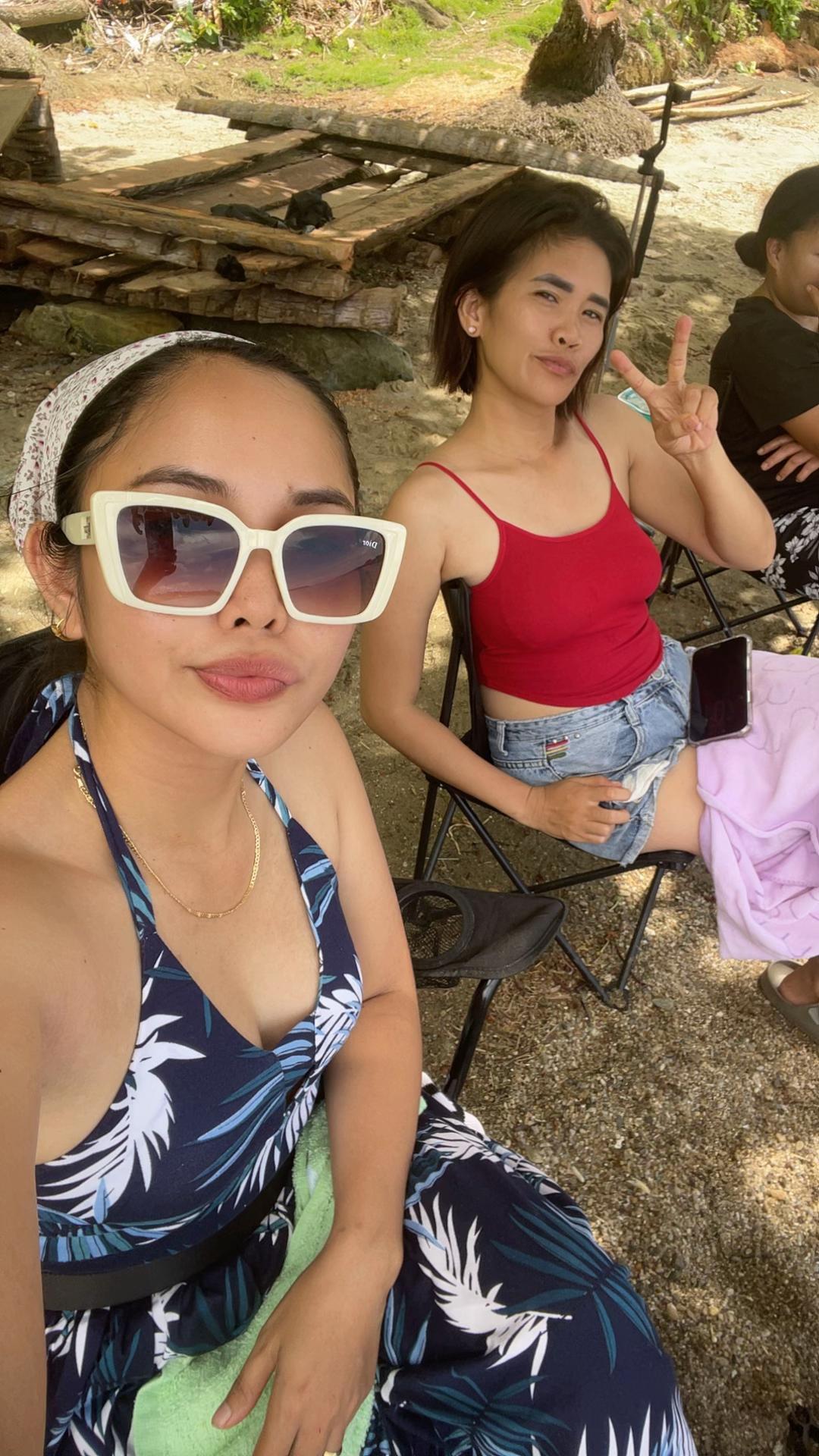 @Isla Miles🛍️