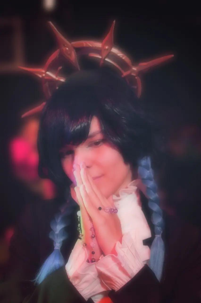 @𝐀𝐑𝐋𝐈𝐍 𝐂𝐎𝐒𝐏𝐋𝐀𝐘