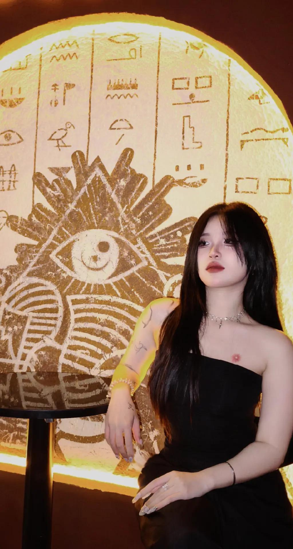 @Mina 🥀