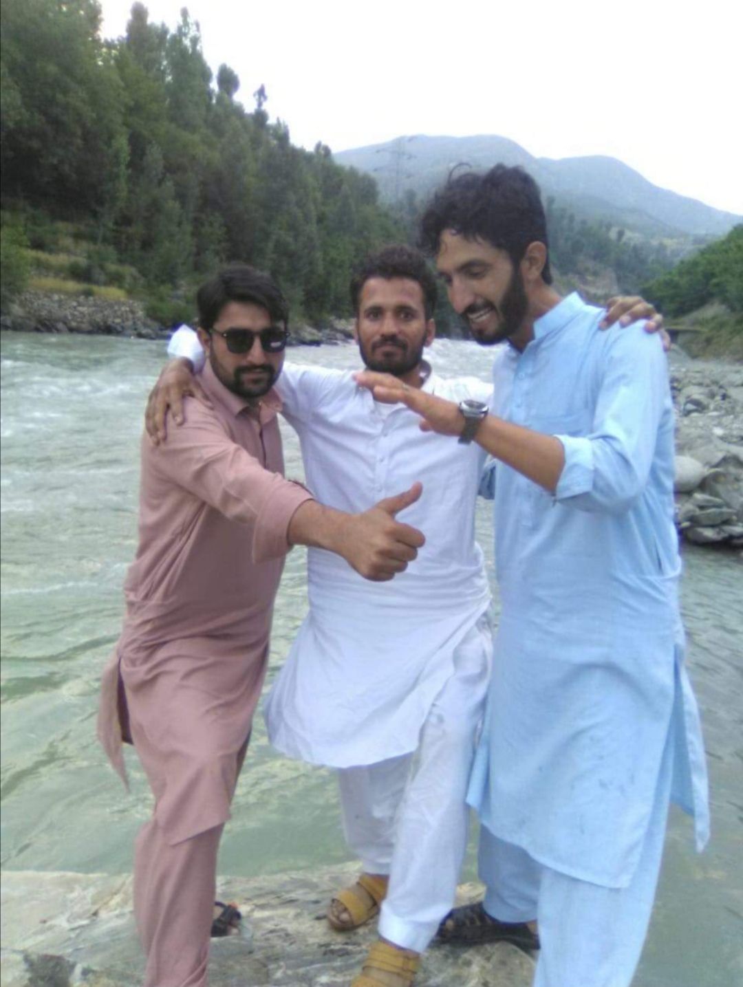 @عیار خان