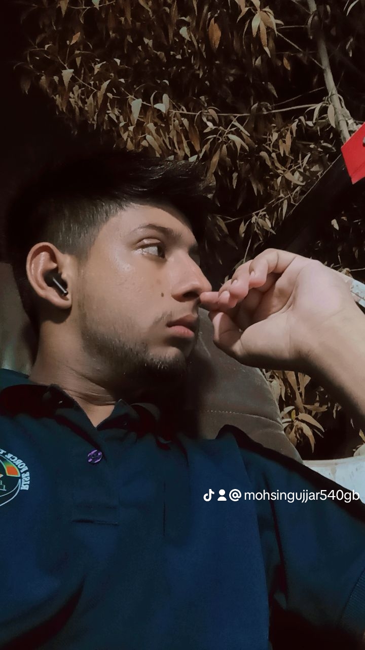 @Mohsin Gujjar🇵🇰🇦🇪🇵🇰🇦🇪