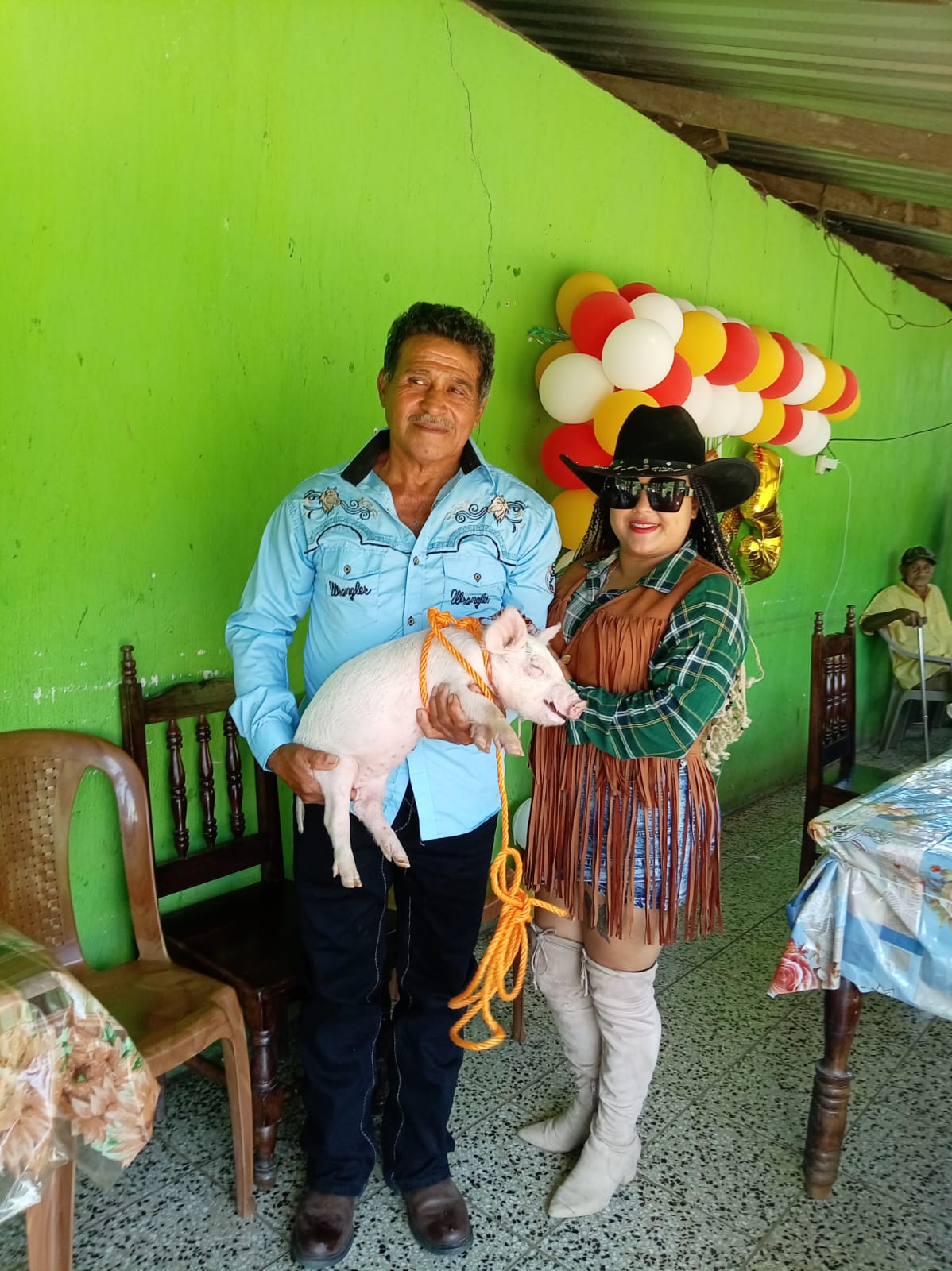 @linda la patrona de comapa