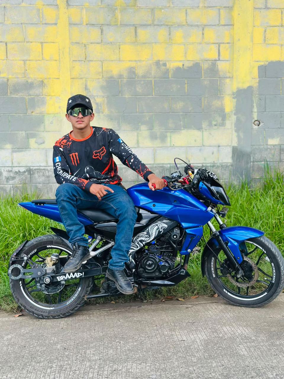 @Estoreña 👨🏻🏭💙