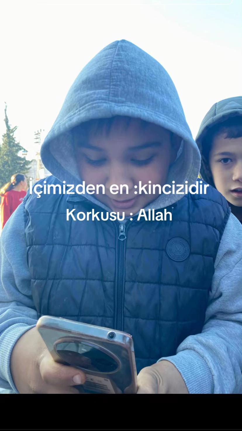 @Eyup can Ozer