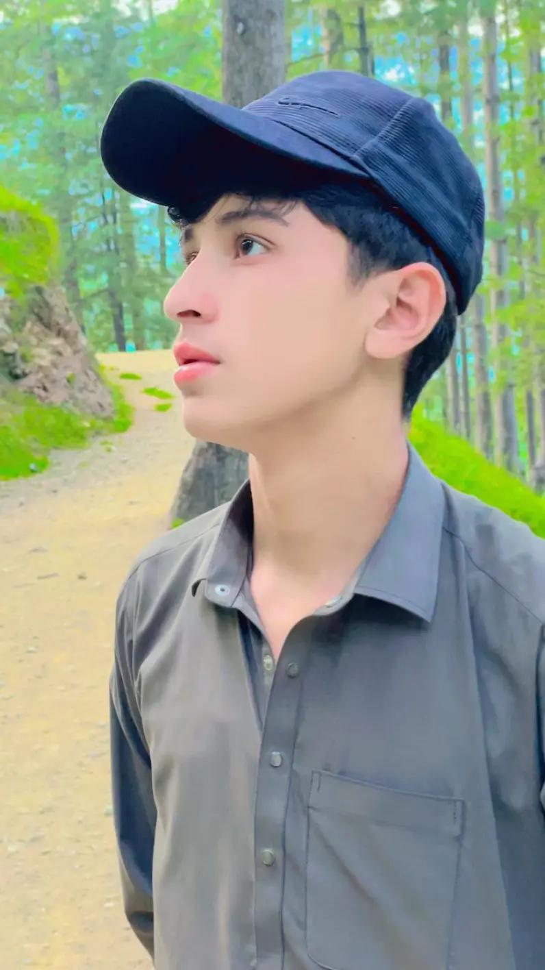 @🕊️Prince Uzair🕊️🕊️