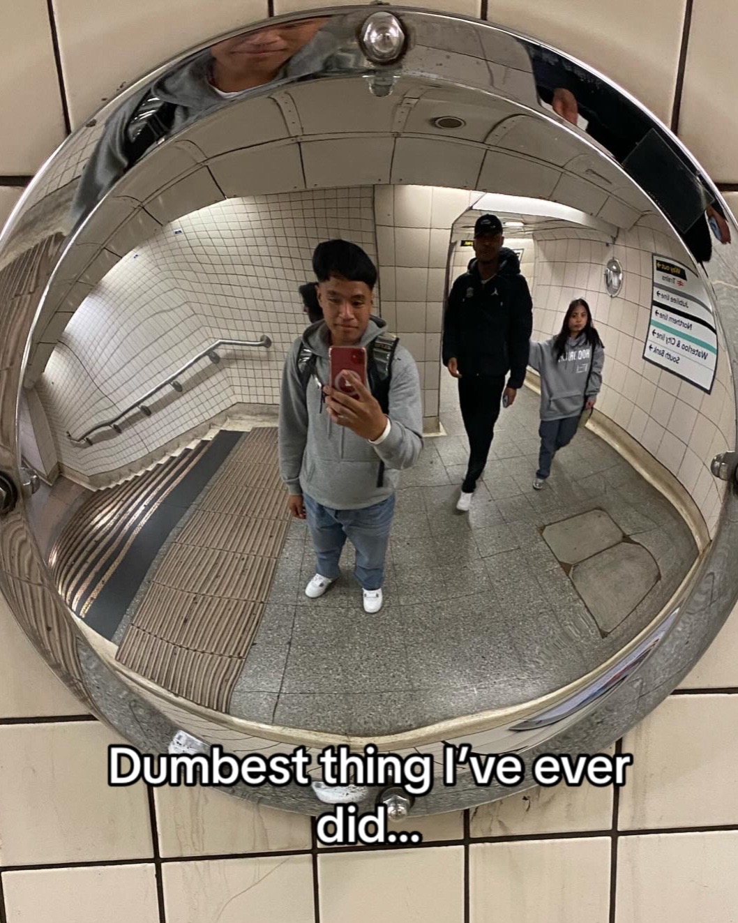 @AV