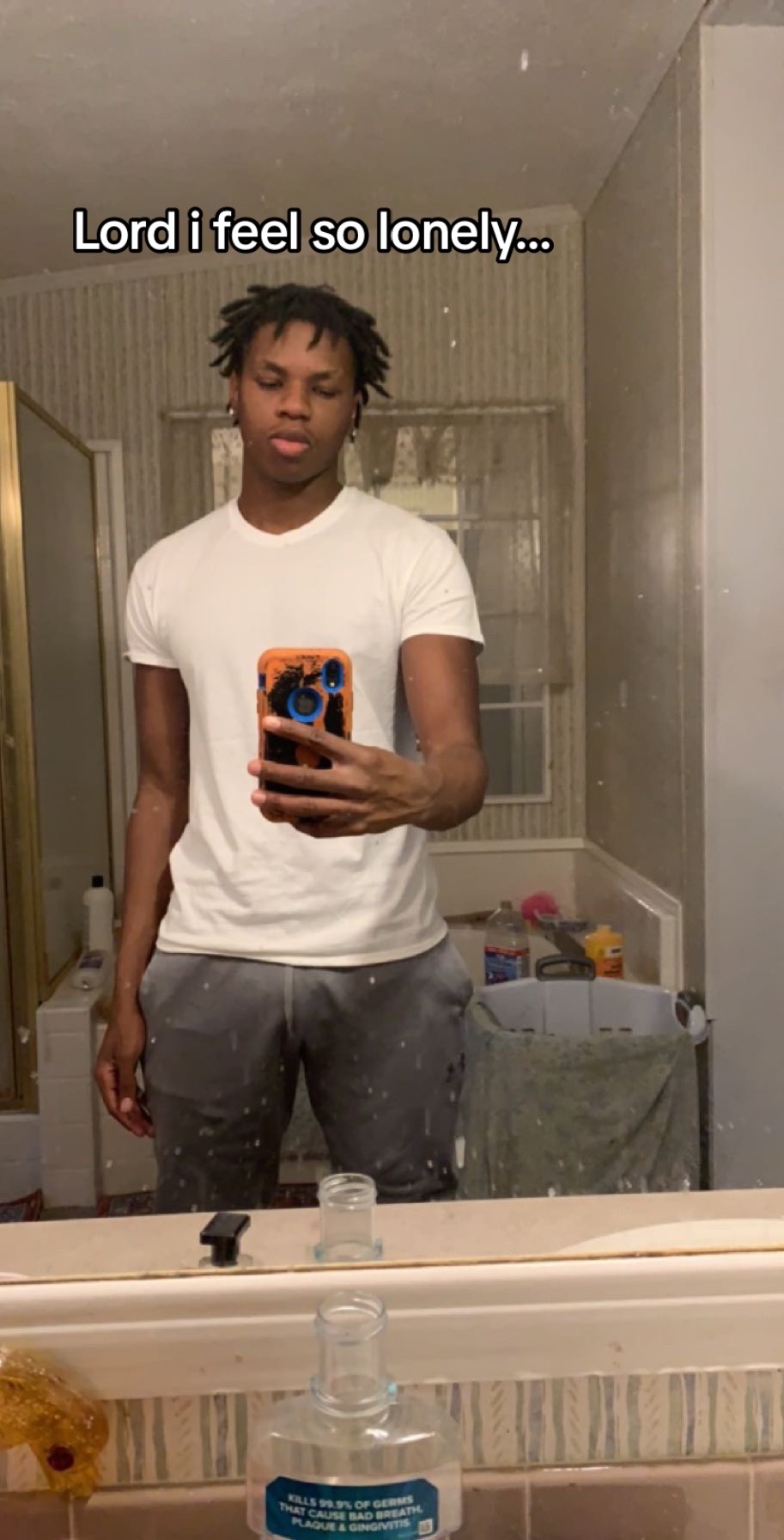 @kwamae_
