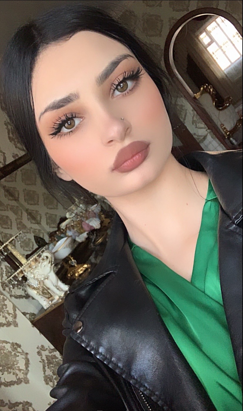 @𝐄|𝐕