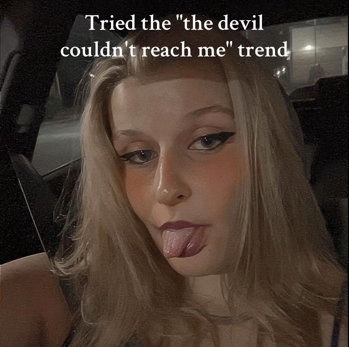 @Meganシ