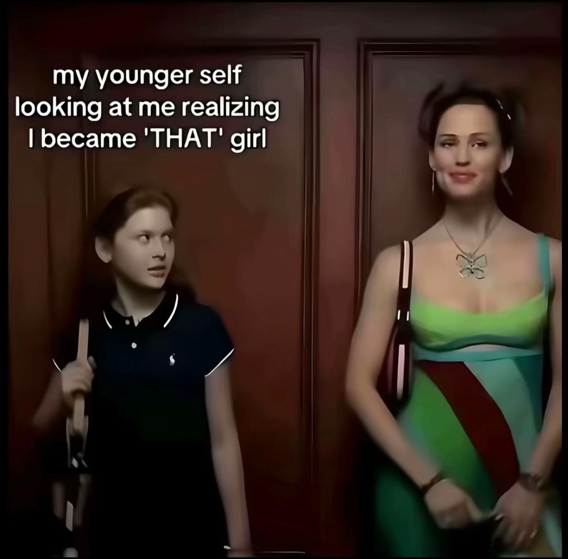 @Regina_