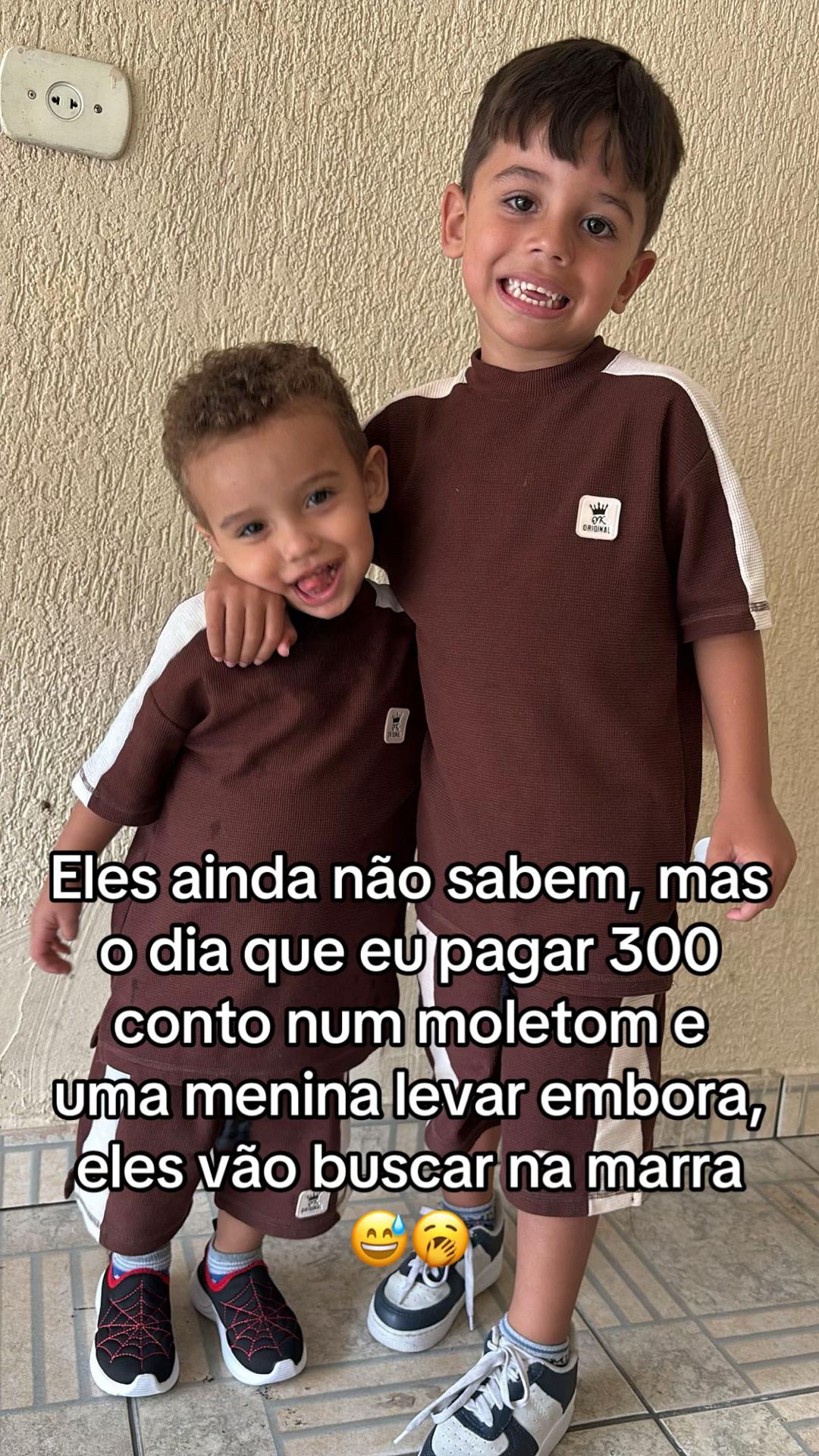 @Ana Carolina