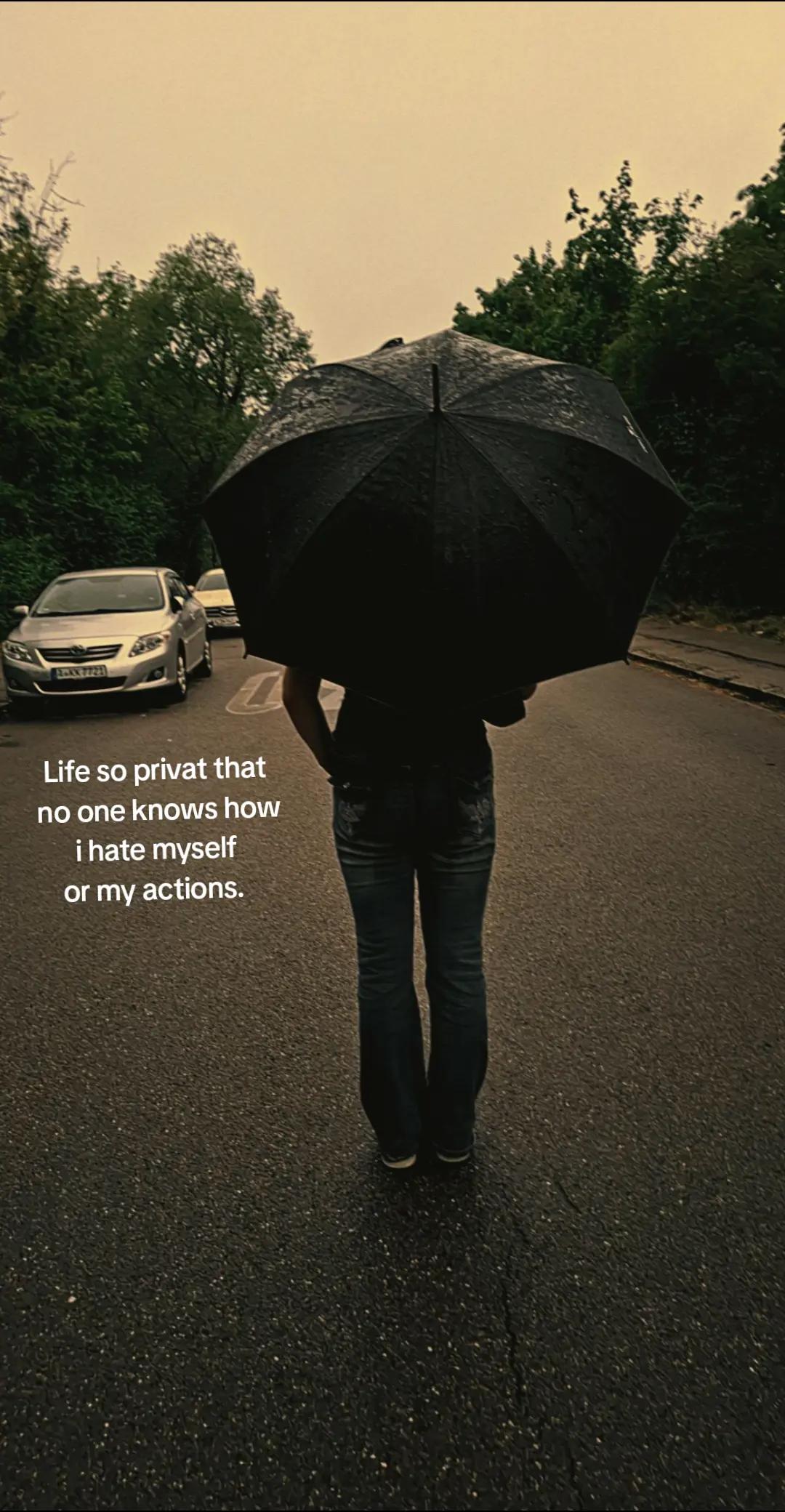 @𝓜✰