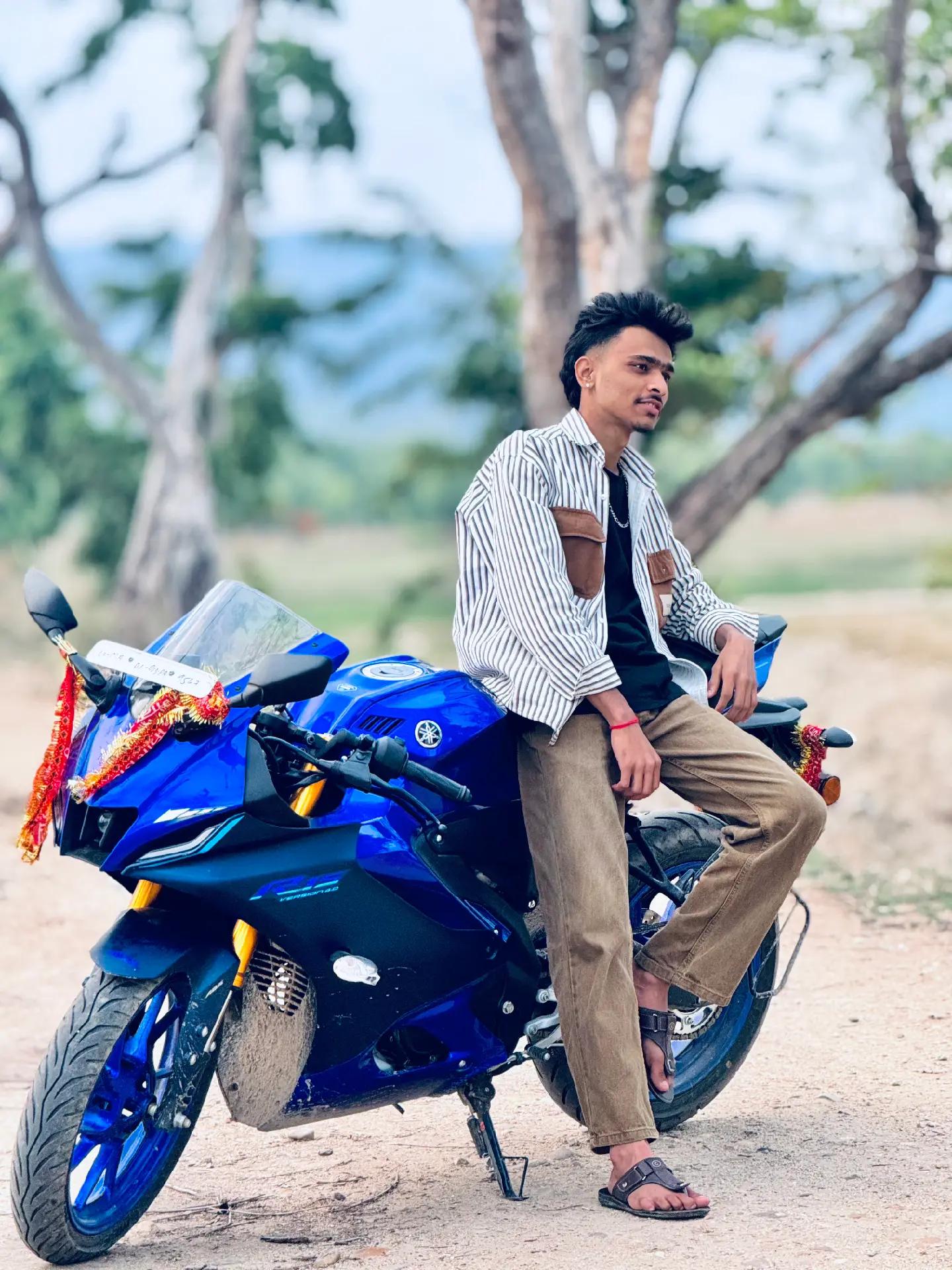 @Rahul_Ydv♥️🕊️